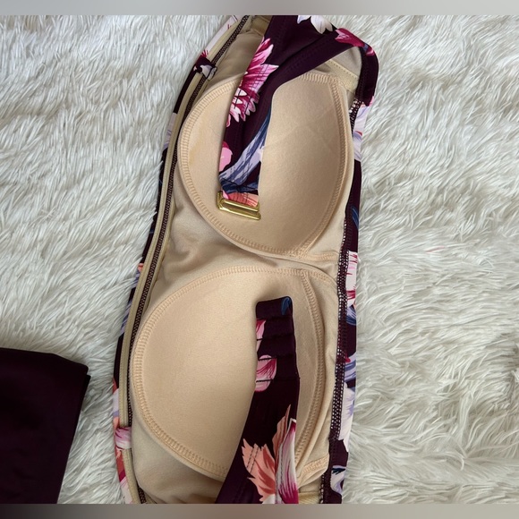 Kona Sol Bandeau Bikini Set - Picture 6 of 10